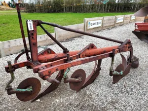 Kverneland 12inch Hydrein 3 Furrow Plough