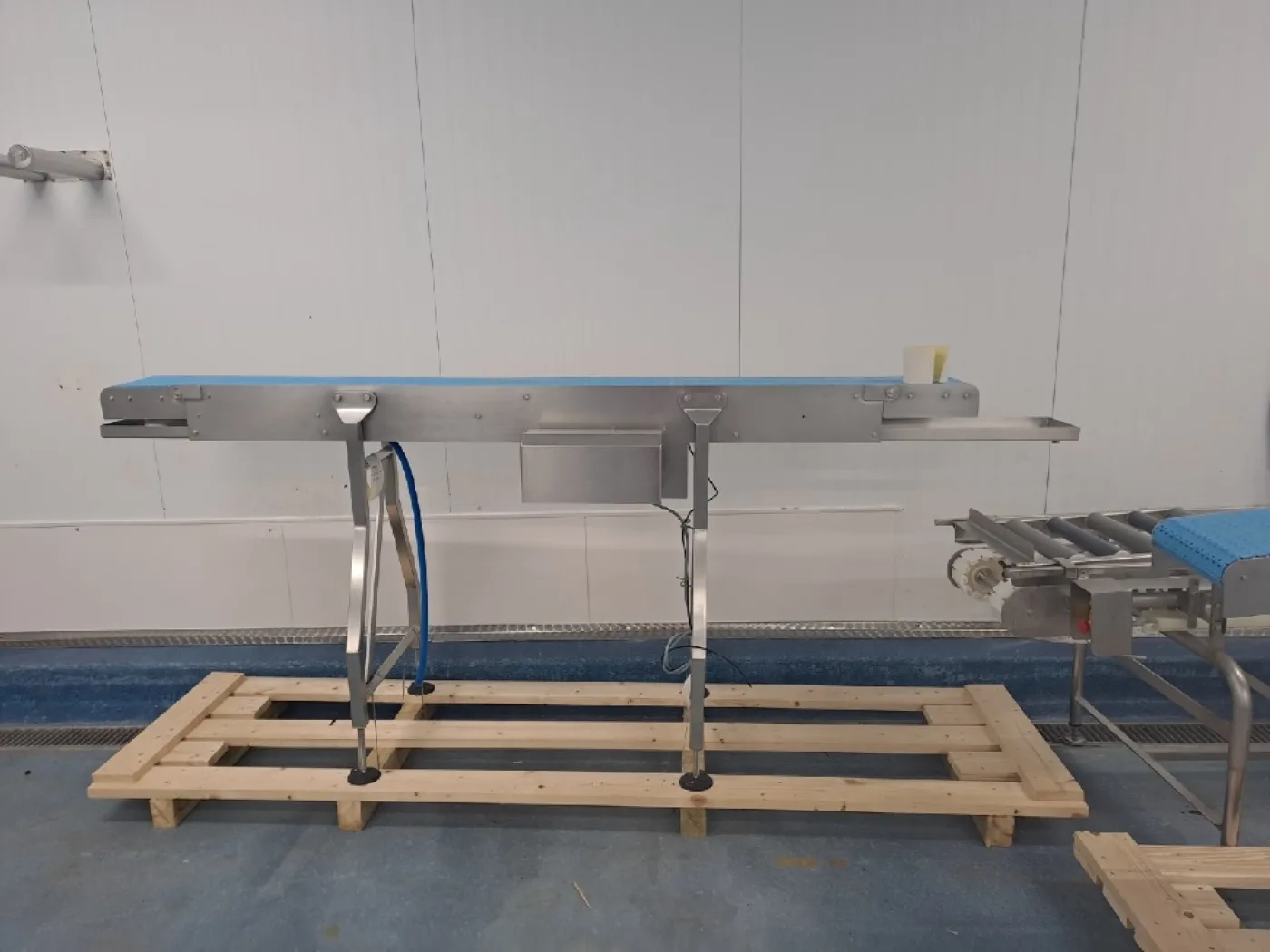 Conveyor 250mm x 2.7m Horizontal - 1