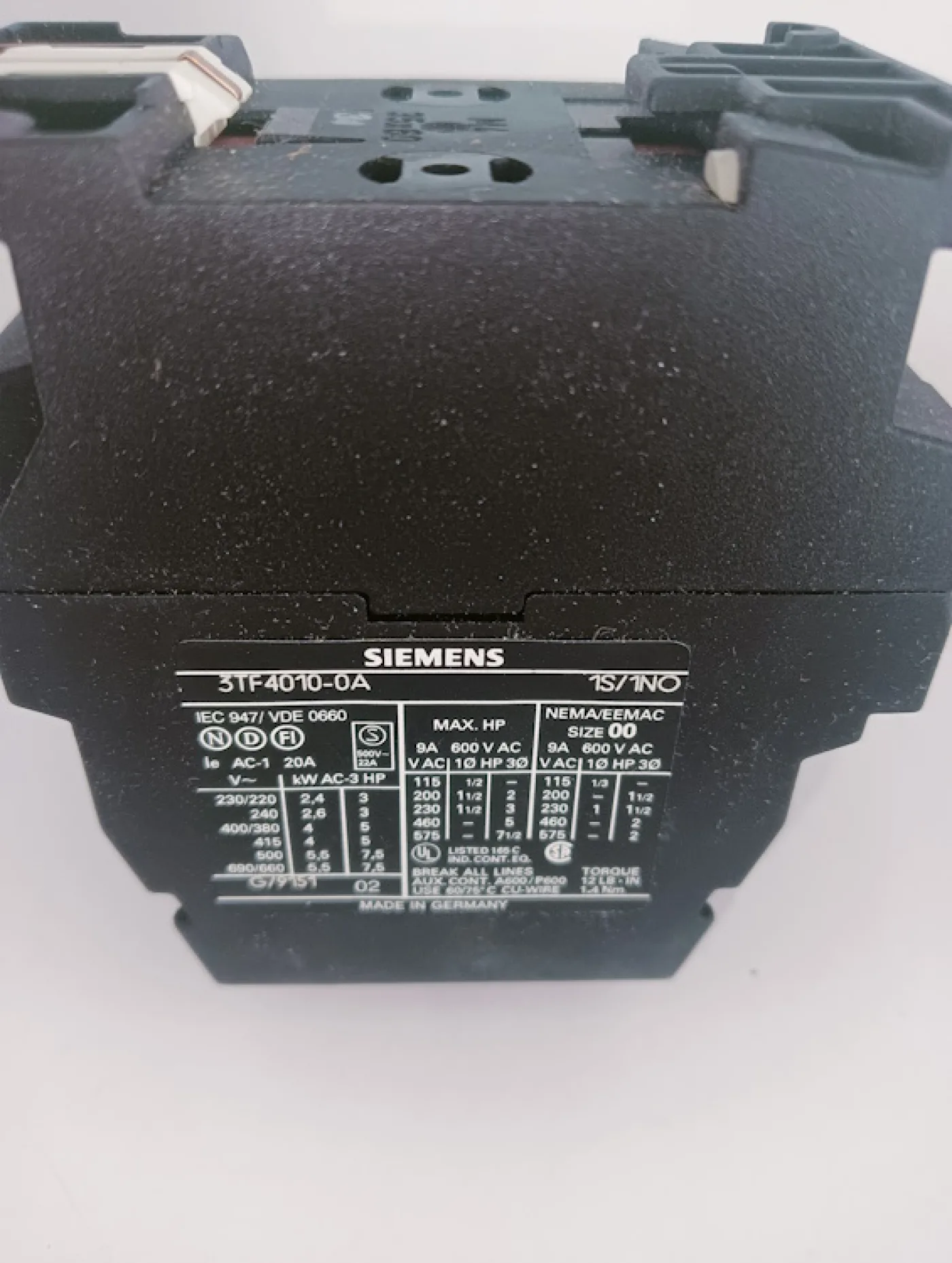 Siemens Schütz Nr. 3TF40 10-0AG2 - 3