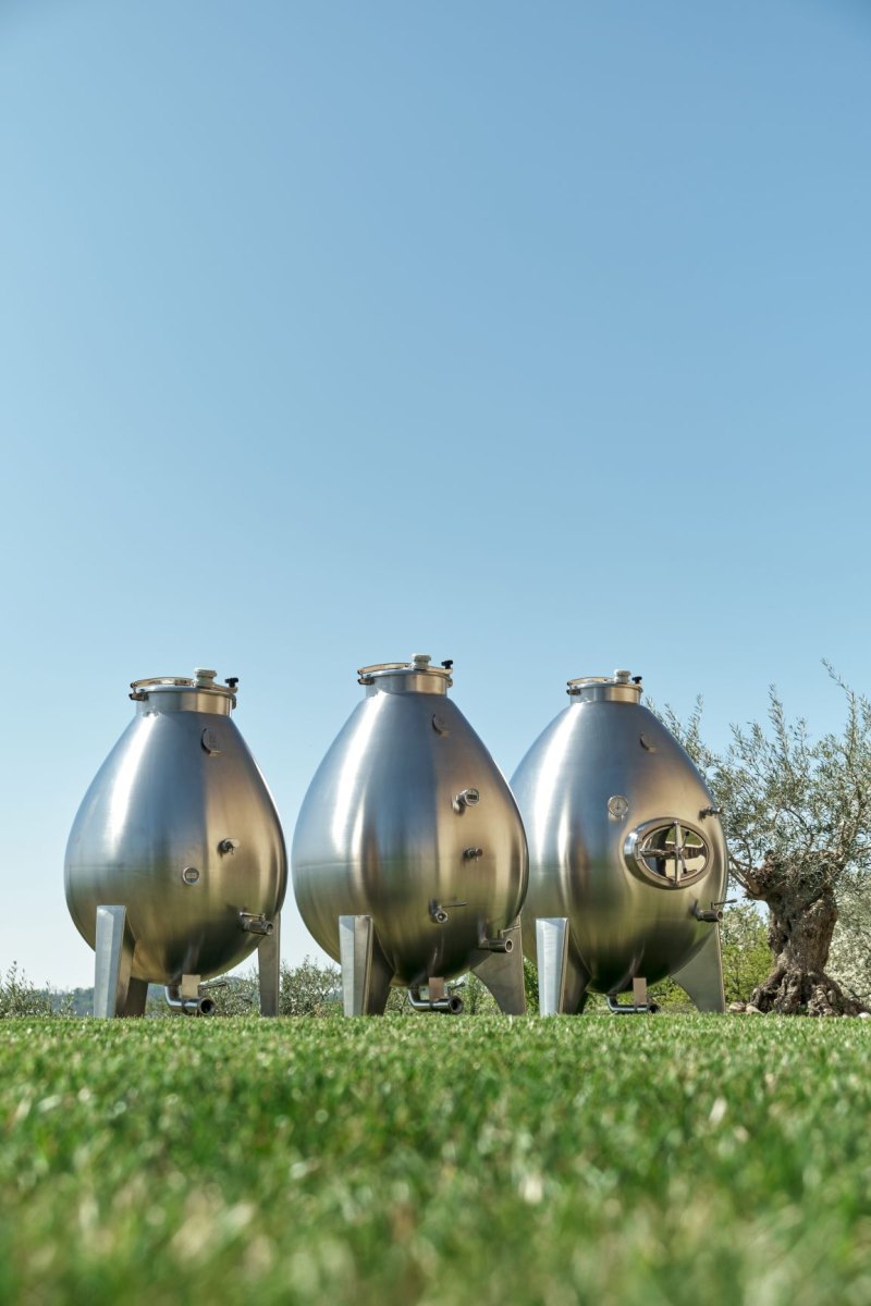 EGGINOX TANKS MADE OF STAINLESS STEEL, NEW EQUIPMENT
