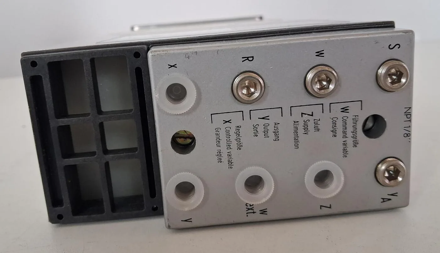 Samson Type 411 Pneumatic Controller Module - 8