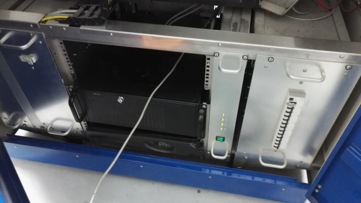 PHENIX SYSTEMS – PM100T - 2