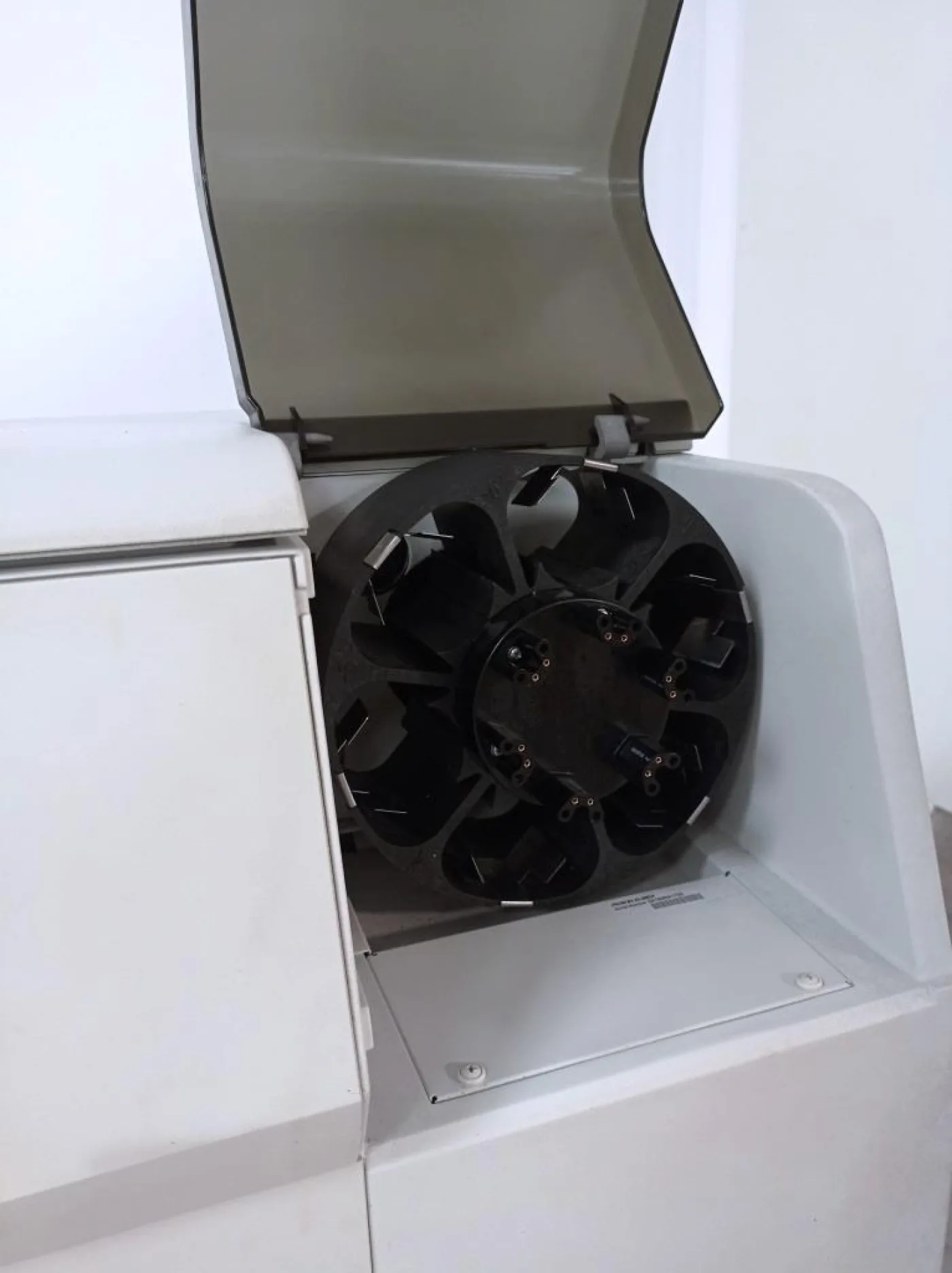 SPETTROMETRO AD ASSORBIMENTO ATOMICO – PERKIN ELMER – MOD. AANALYST 300 - 6
