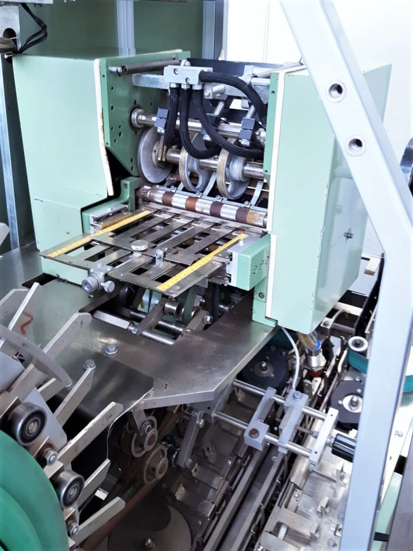 ASTUCCIATRICE ORIZZONTALE – CAM MOD. K0 - 7