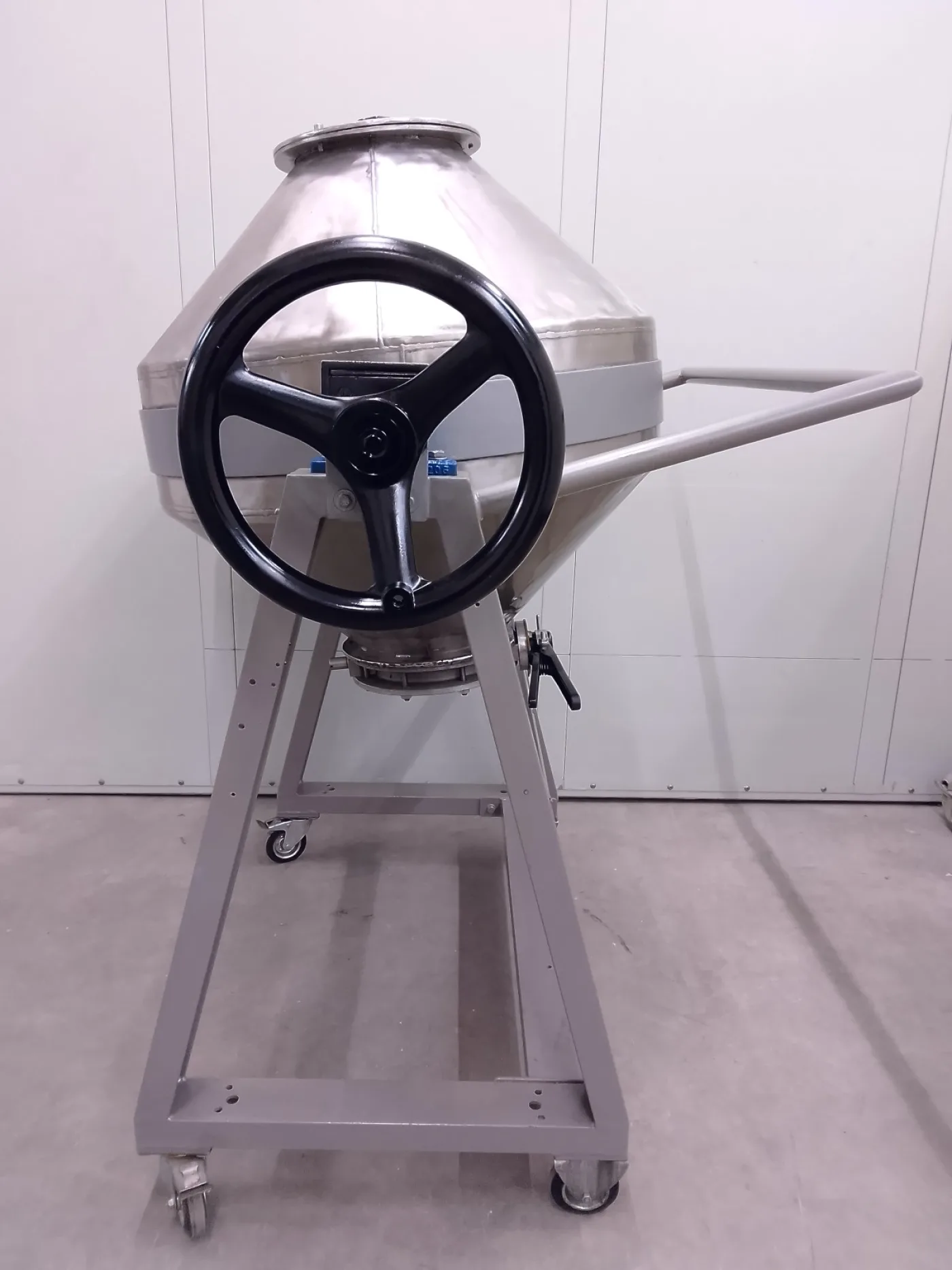 MESCOLATORE POLVERI A DOPPIO CONO - 5
