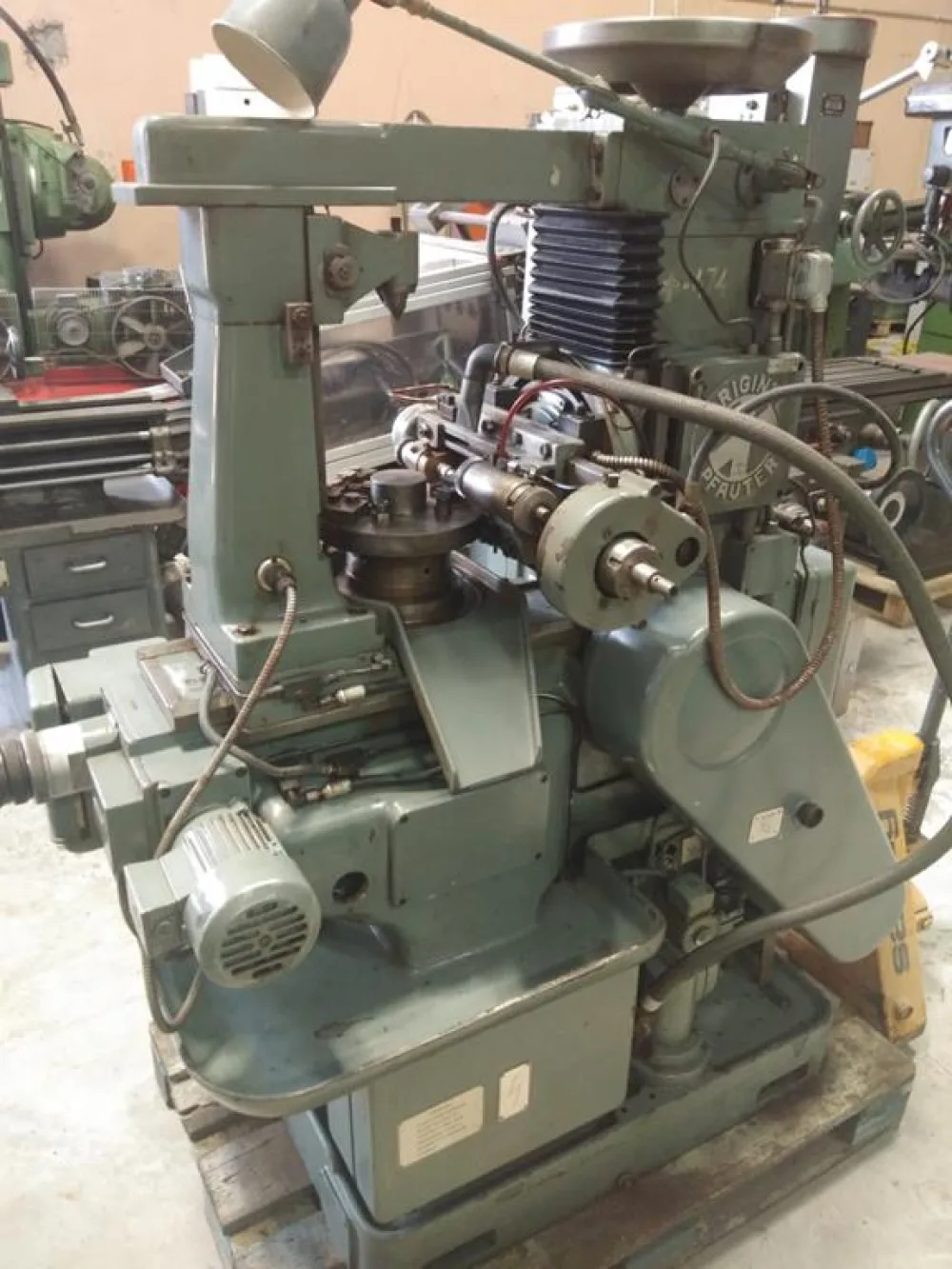GEAR HOBBING, PFUTER - RS00 S - Laxmi Metal & Machines, Rohtak