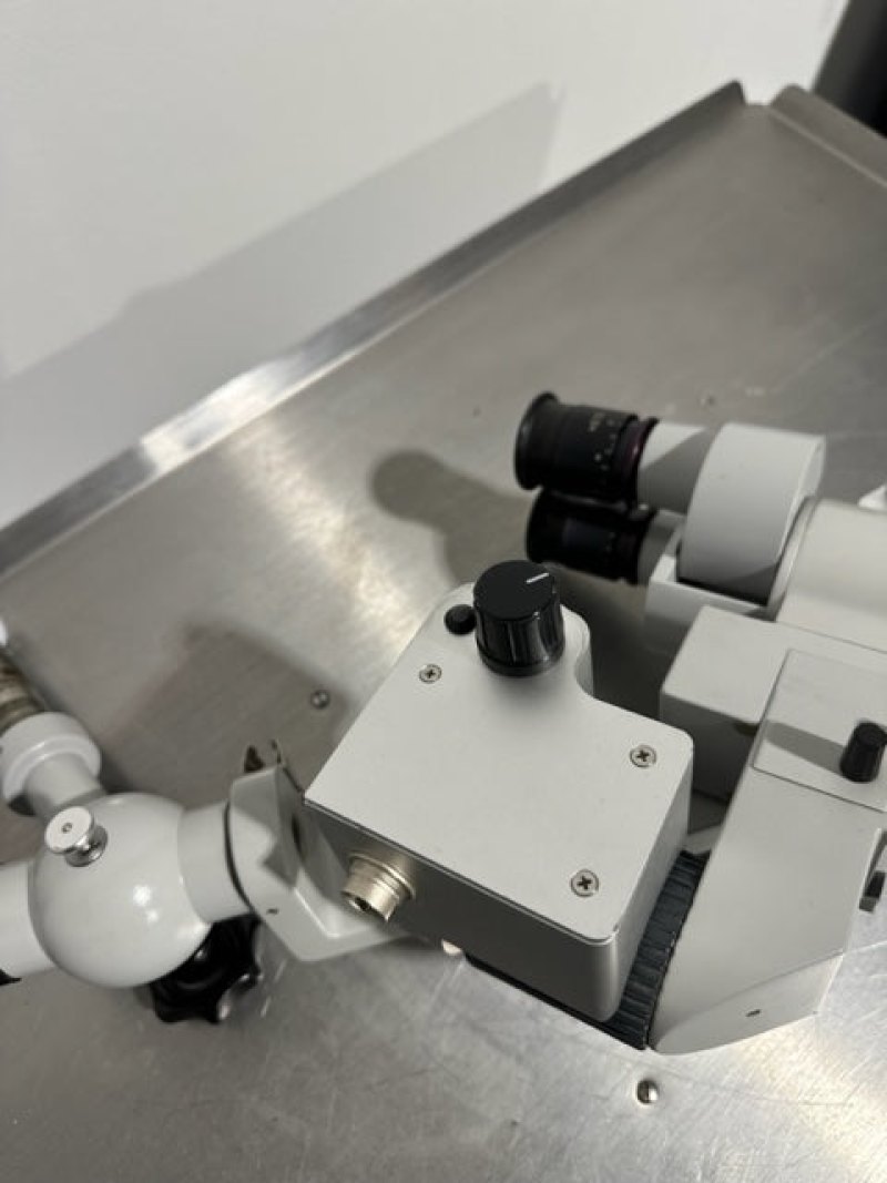 Zeiss OPMI-9 OP-Mikroskop