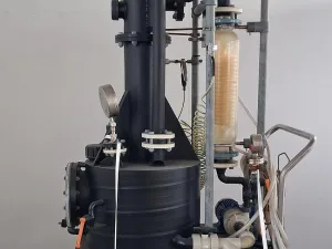 Wiegand kompakte chemikalienresistente Pumpstation mit vertikalem Druckbehälter