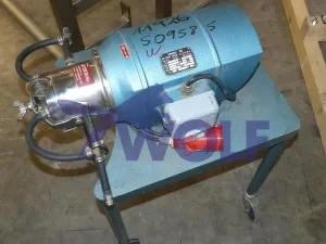 Massepumpe ZEHNDER - Type FZ-100-L1 mit Edelstahlpumpenkopf.
