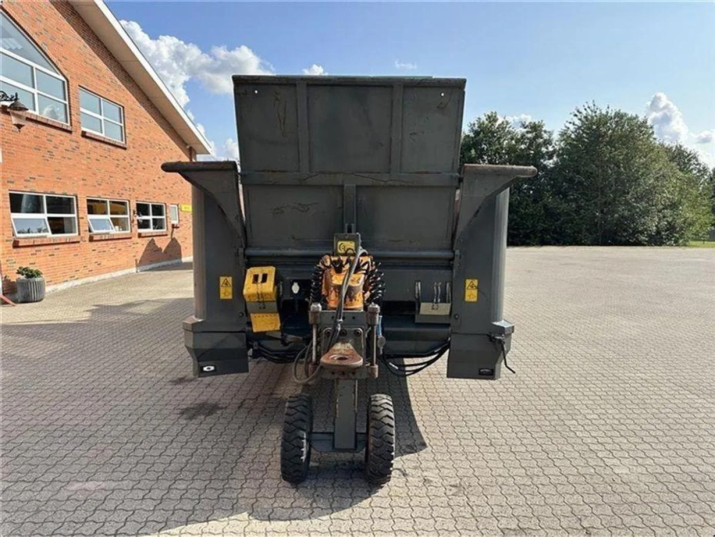 2016 Jenz BA 915 Biomass Wood Shredder Chipper - 8