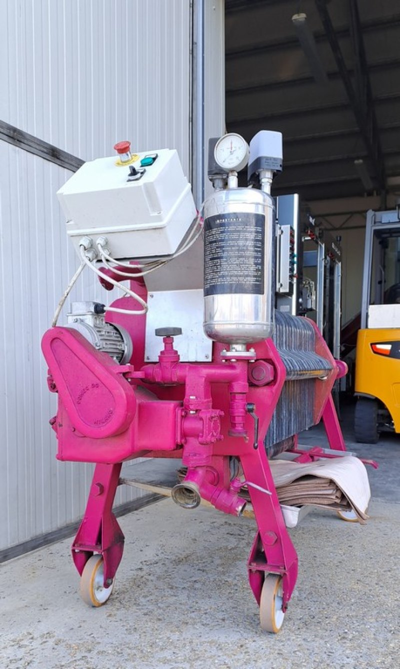 WINE LEES FILTER DAL CIN 20 PLATES, SECOND-HAND MACHINE