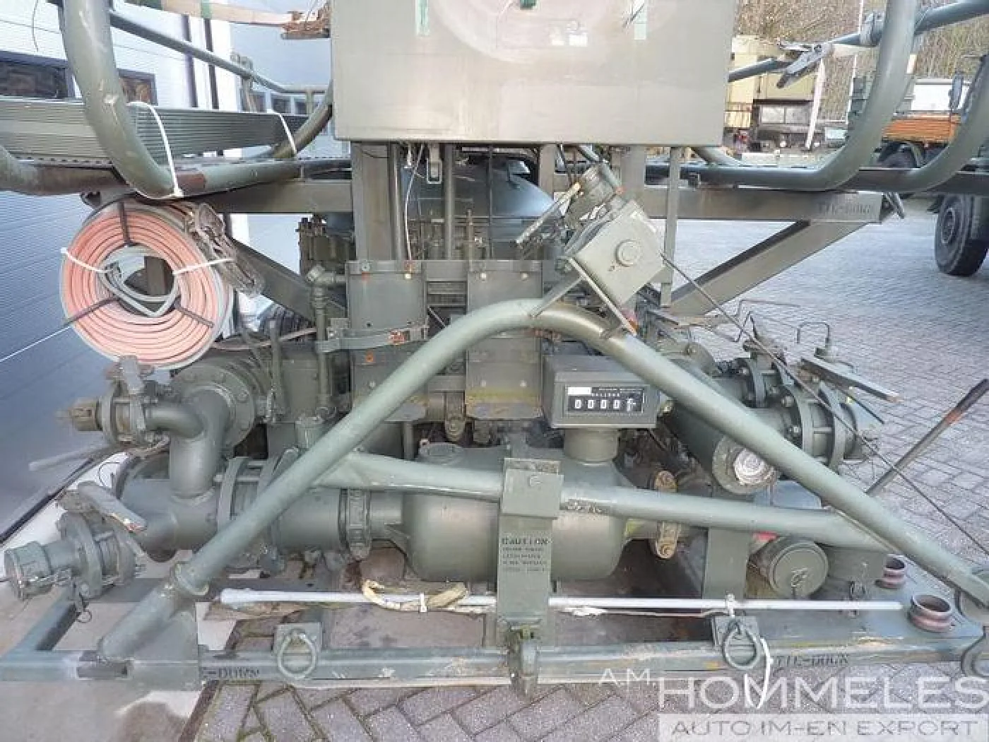 R-14 Fuel Servicing Unit - 2