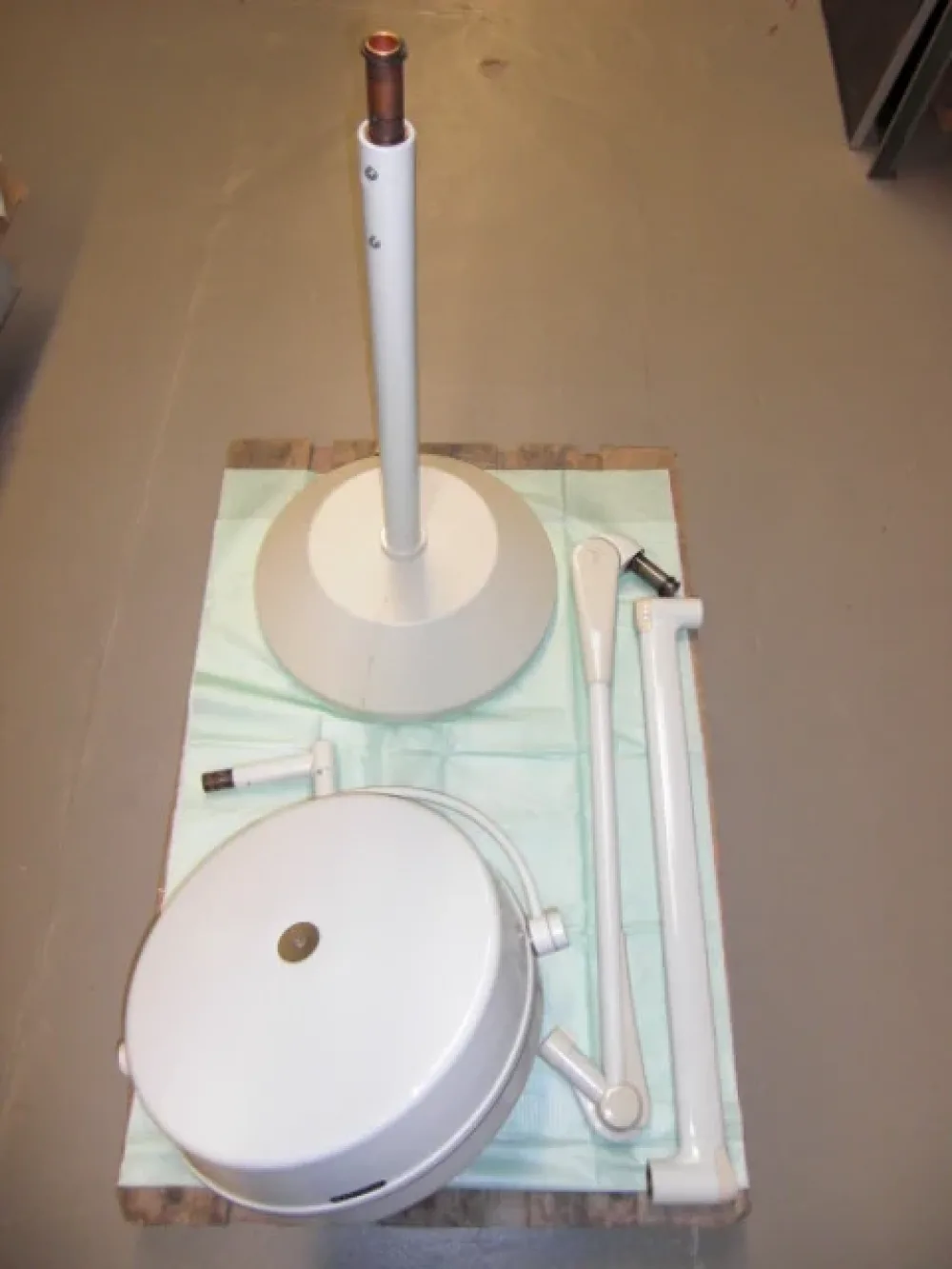 Heraeus Hamburg OP-Lampe (Deckenmontage)