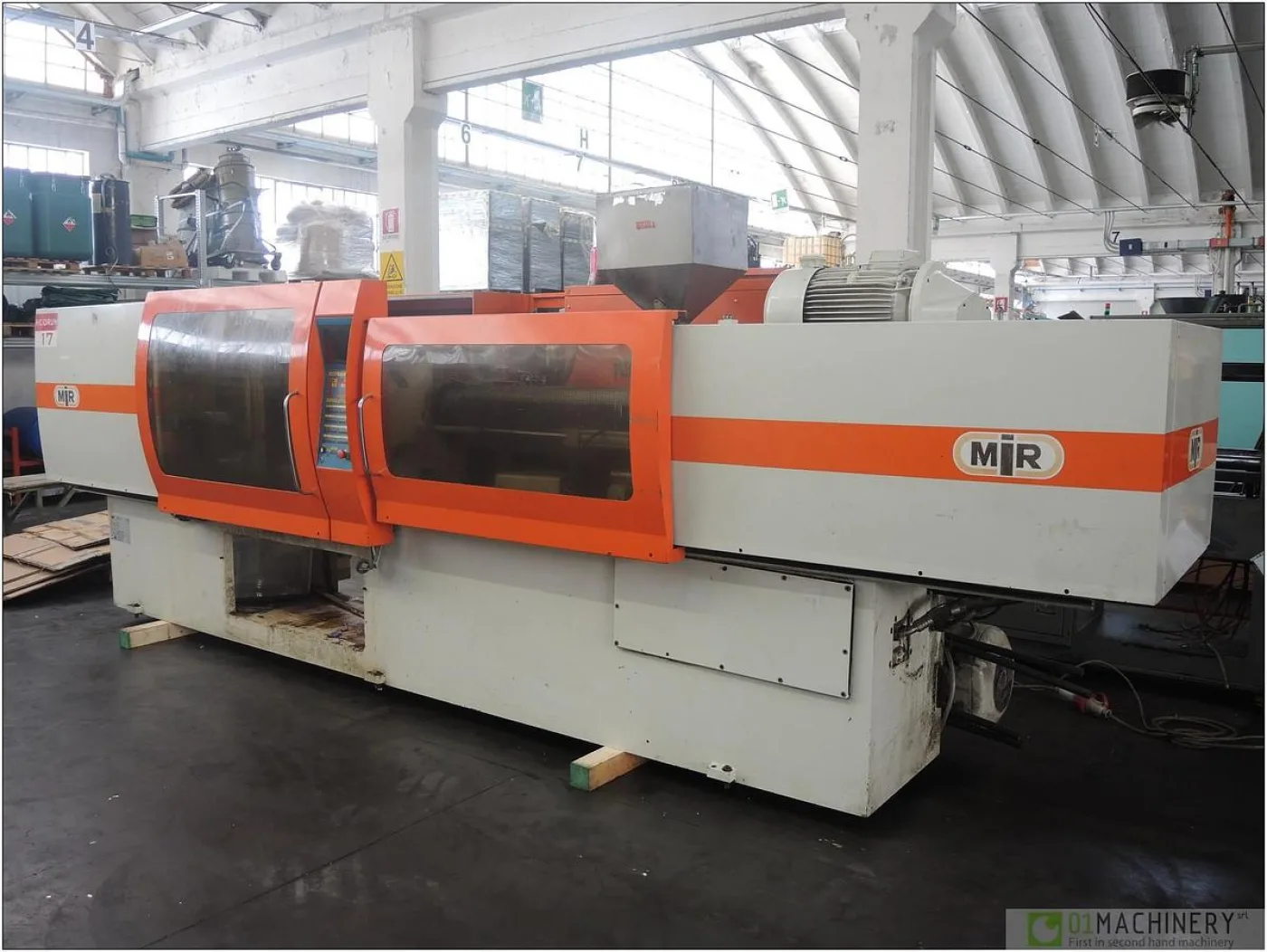 2004 MIR RMPE 200 IN0092 - 2