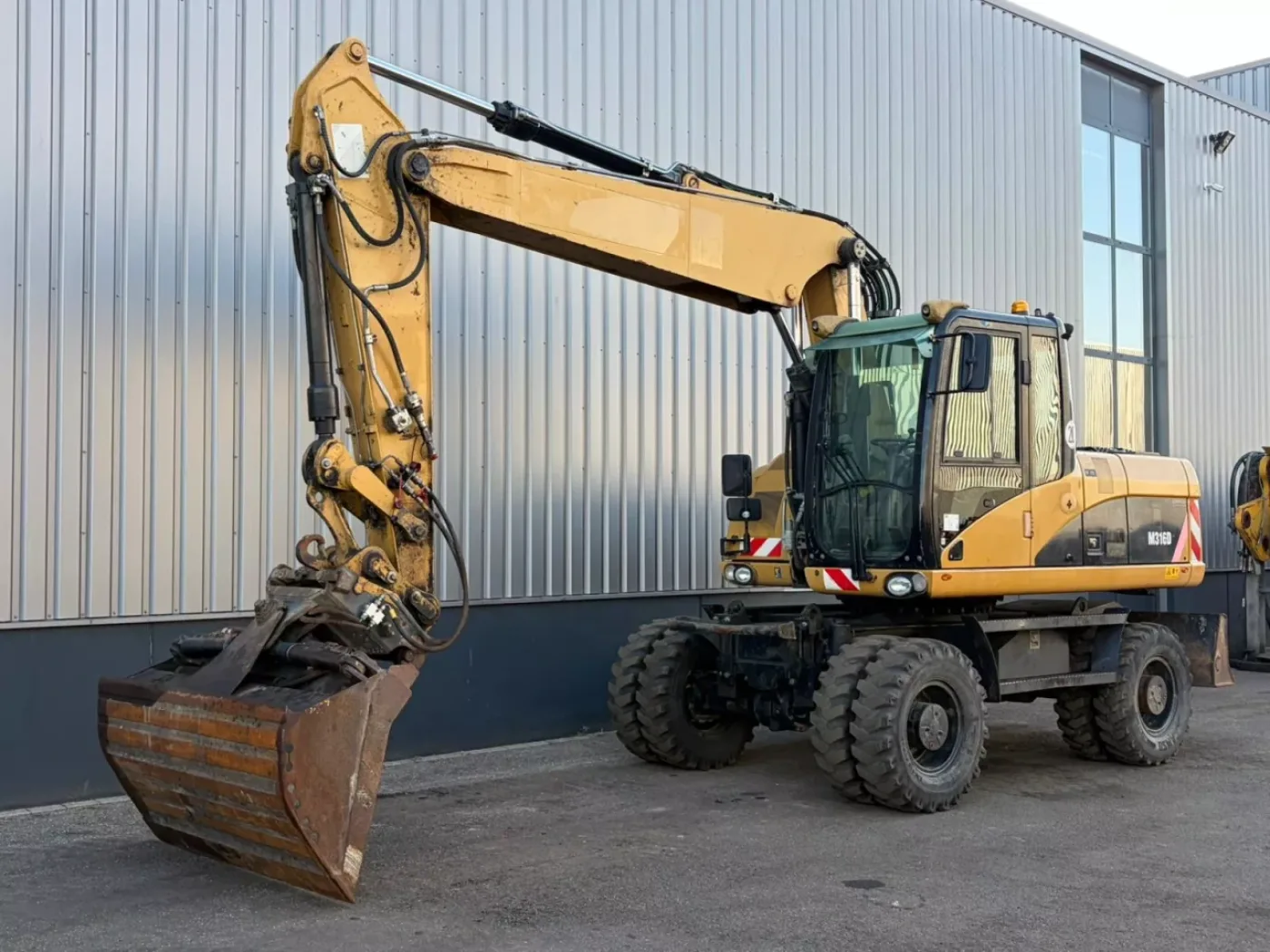 Caterpillar M316D - 2