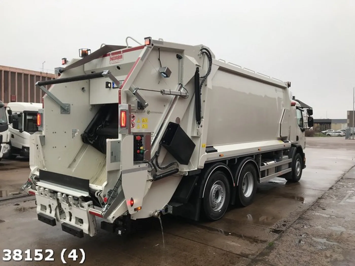 Volvo FE 320 GeesinkNorba - 4