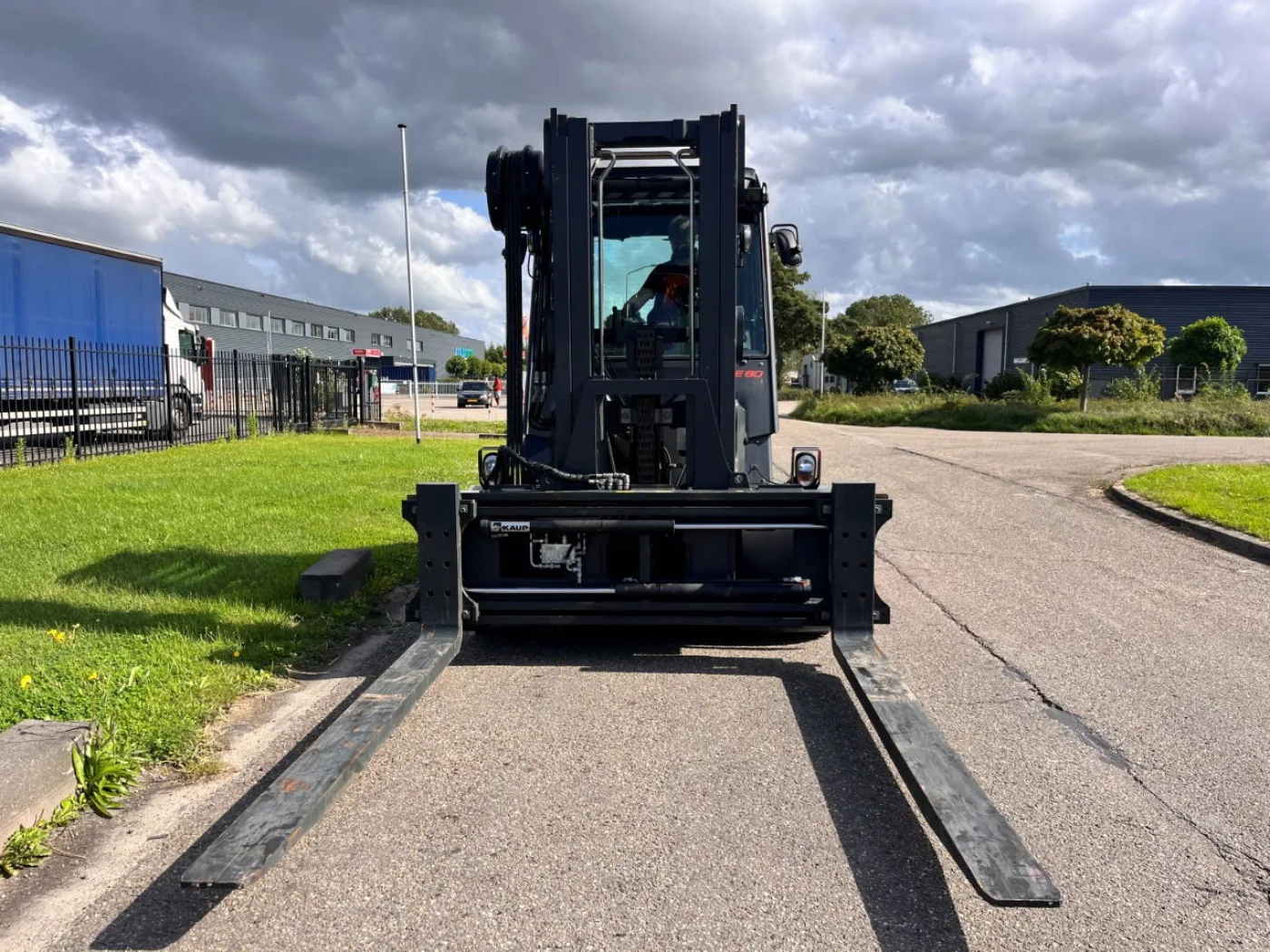 Linde E80-01/900 - 8