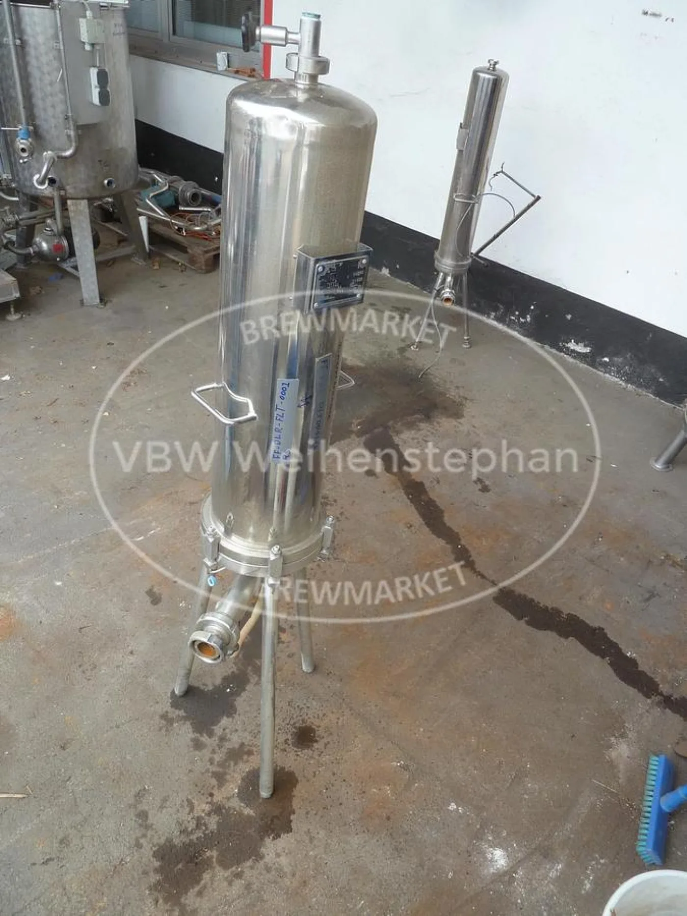 Trap filter housing - 2
