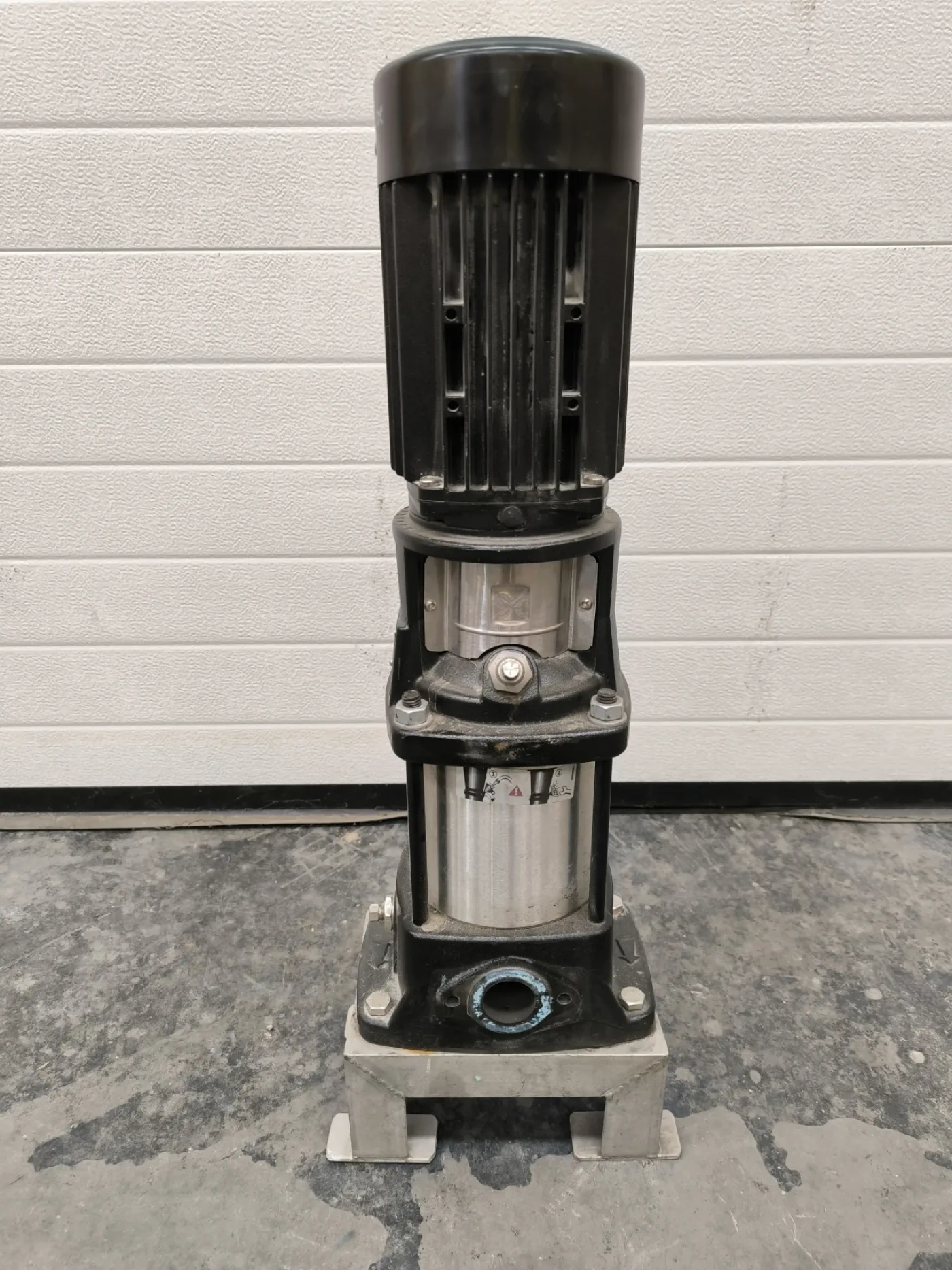 MULTISTAGE CENTRIFUGAL PUMP GRUNDFOS CR5-6 - 3