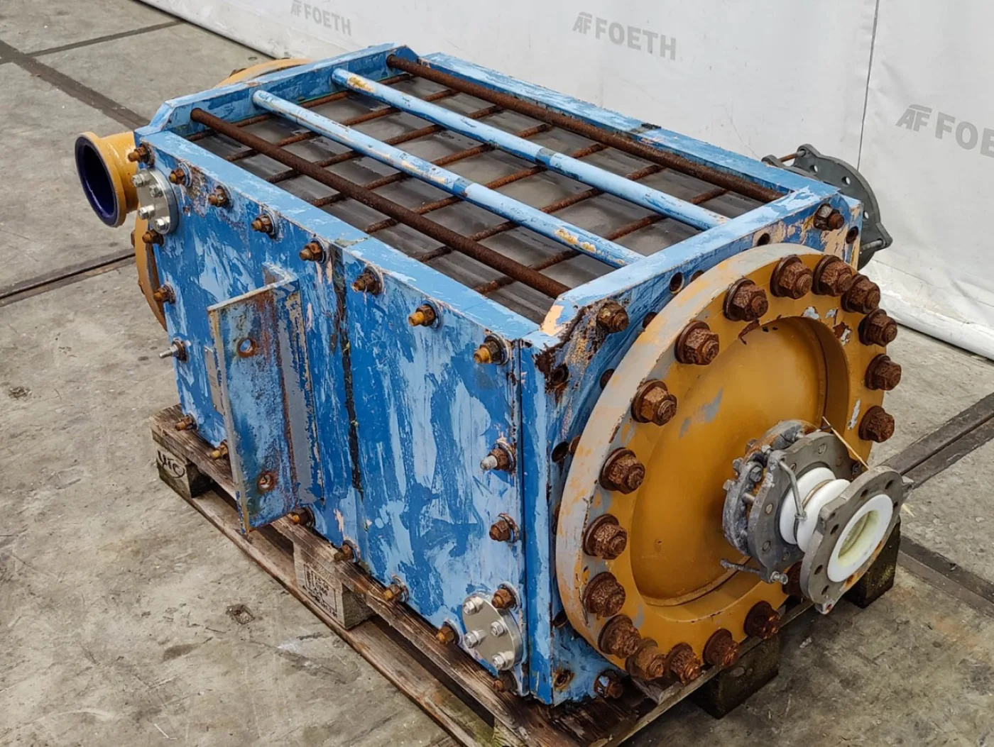 Le Carbone-Lorraine NK22/42-L-F - Shell and tube heat exchanger - 8
