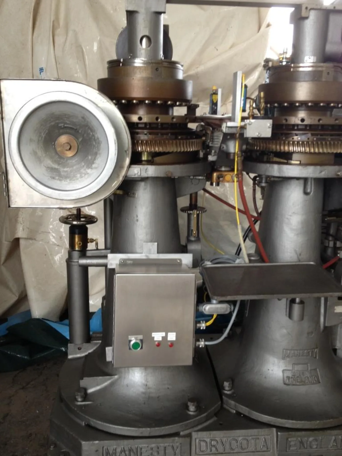 COMPRIMITRICE ROTATIVA – MANESTY MOD. DRYCOTA - 4