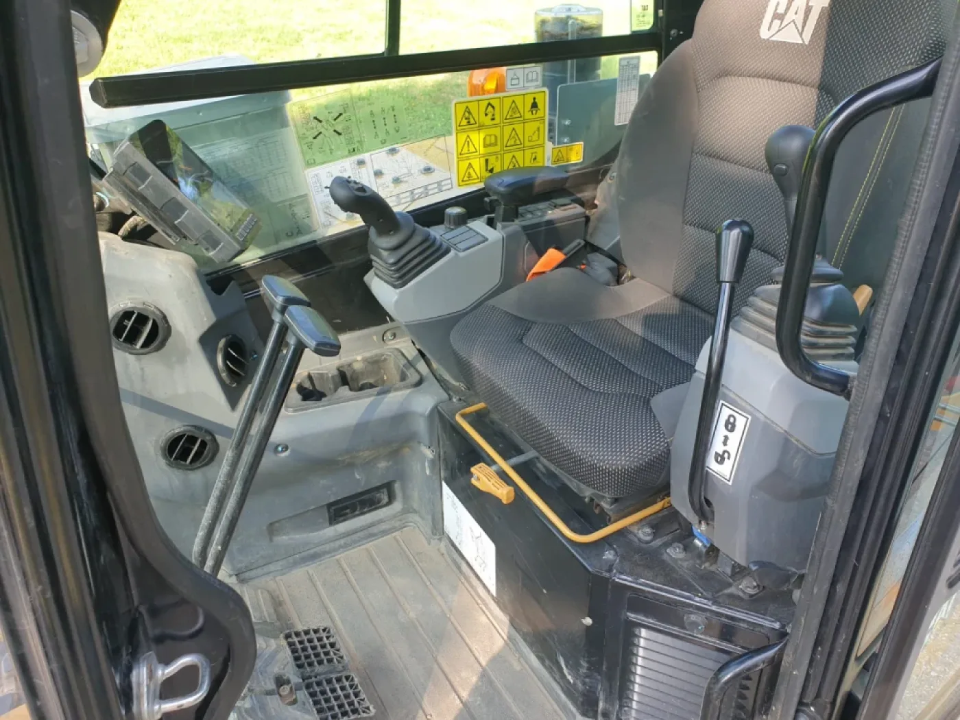 CAT - 304-07 - 8