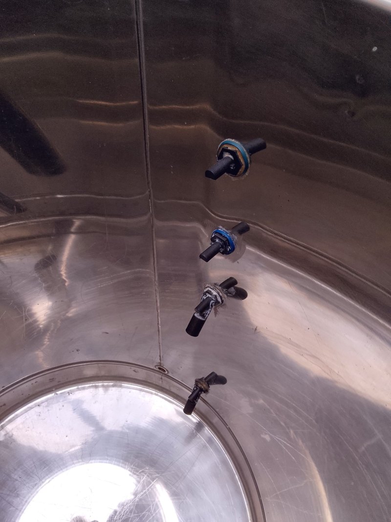 SERBATOIO ACCIAIO INOX 200 L