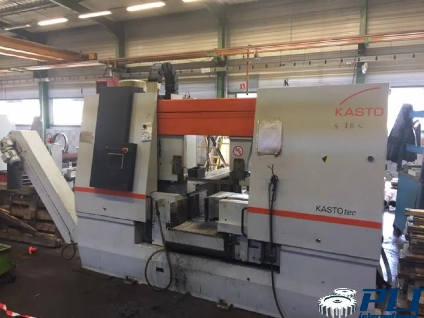 Kasto double column band saw AC4 - 2