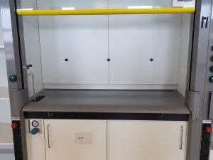 1954 - Used S+B Fumehood (150cm)