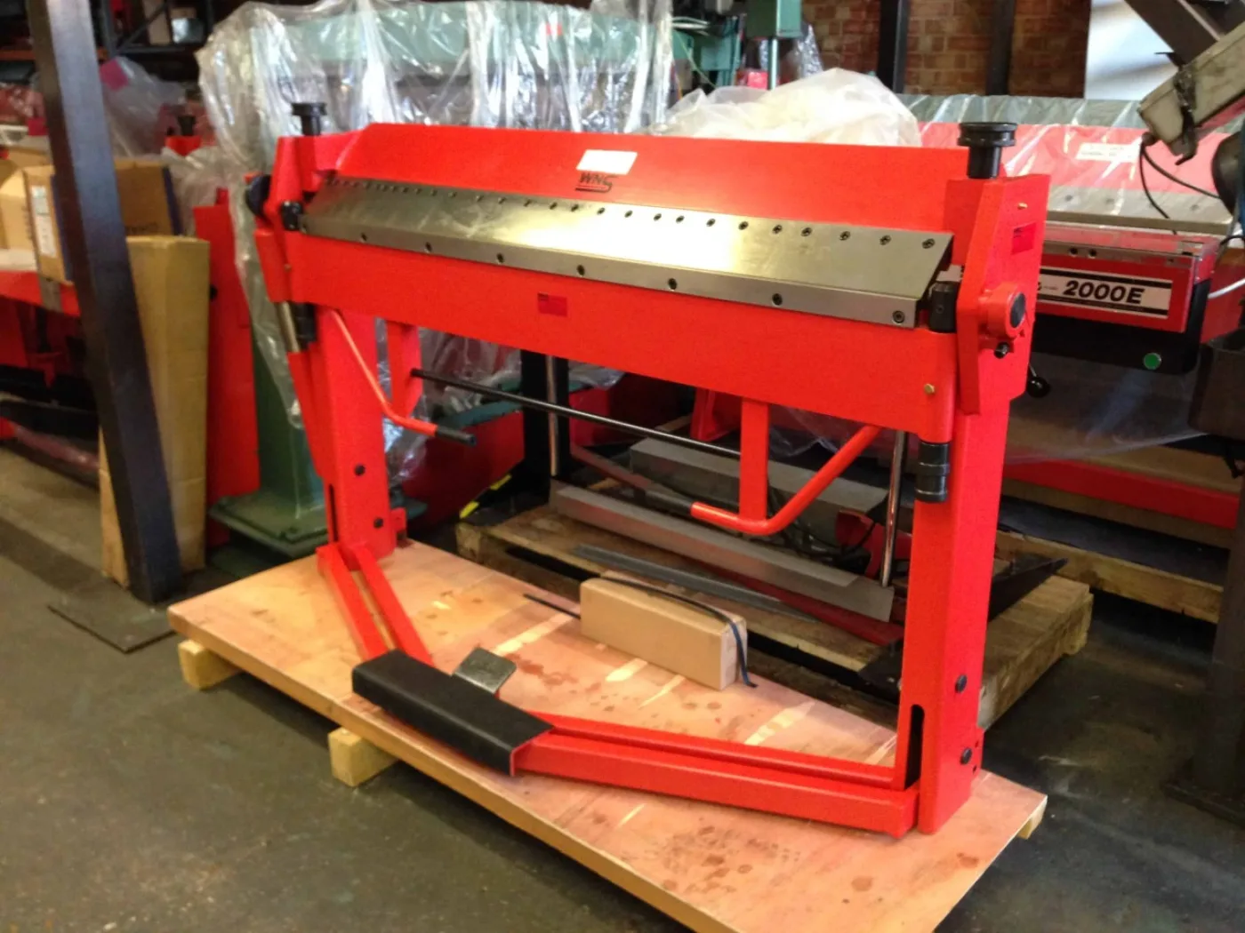 WNS Box & Pan Foot Clamping Folder 1020mm x 2.0mm - WNS - W. Neal Services Ltd - 2
