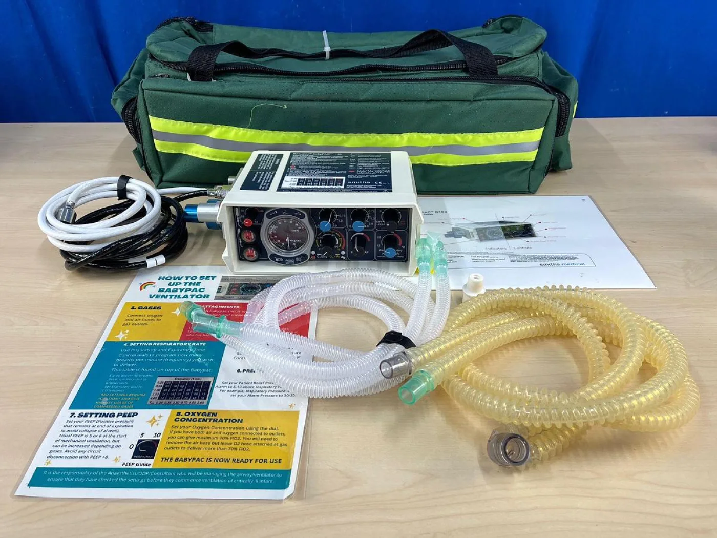 Smiths Pneupac Baby Pac 100 Ventilator - 1