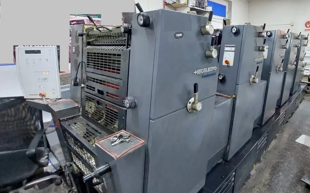 Heidelberg PM 52-5 offset printing press