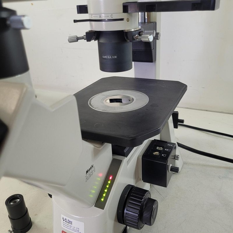 Motic AE31 Microscope