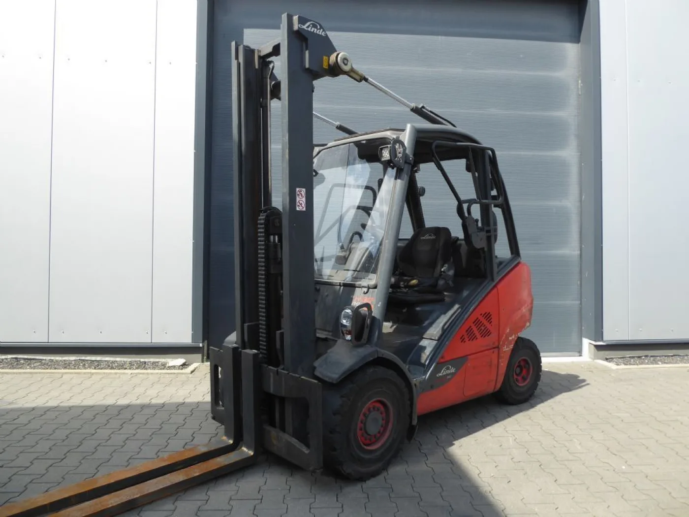 Linde H30D-02 - 1