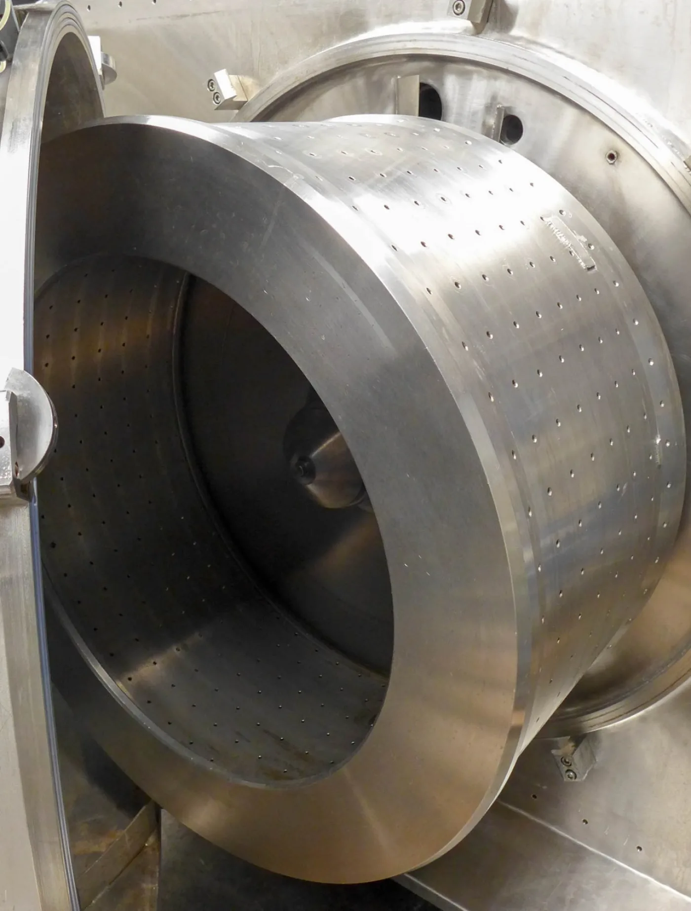 Robatel horizontal peeler centrifuge - Peeling centrifuge - 8