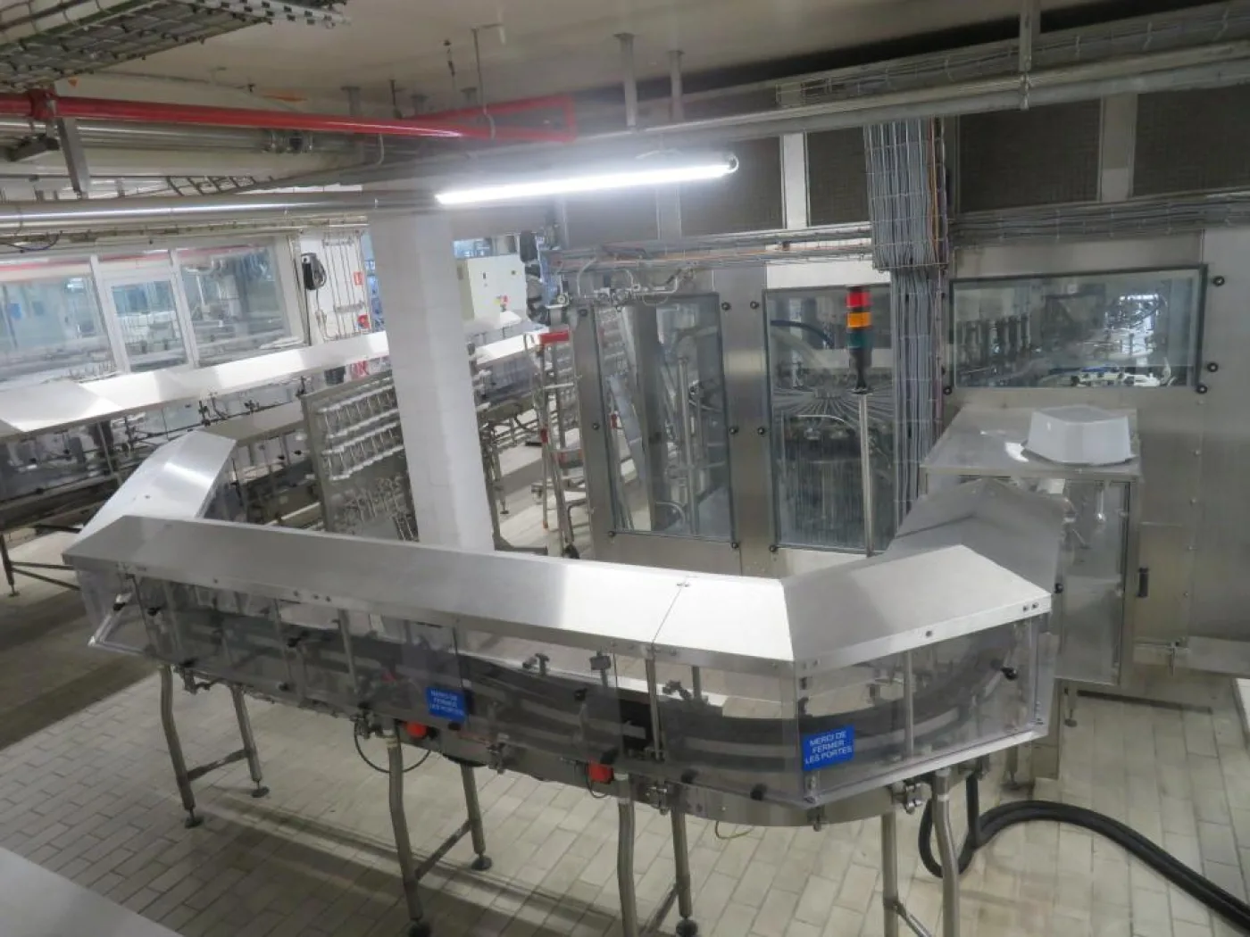 2015 Sipac Sipac 010 011 In Alimentation Convoyeur Belt System for Bouteille Remplissage Machine - Line 4 - 5