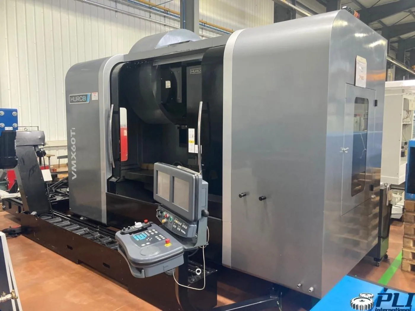 Vertical Center – Hurco VMX 60 - 4