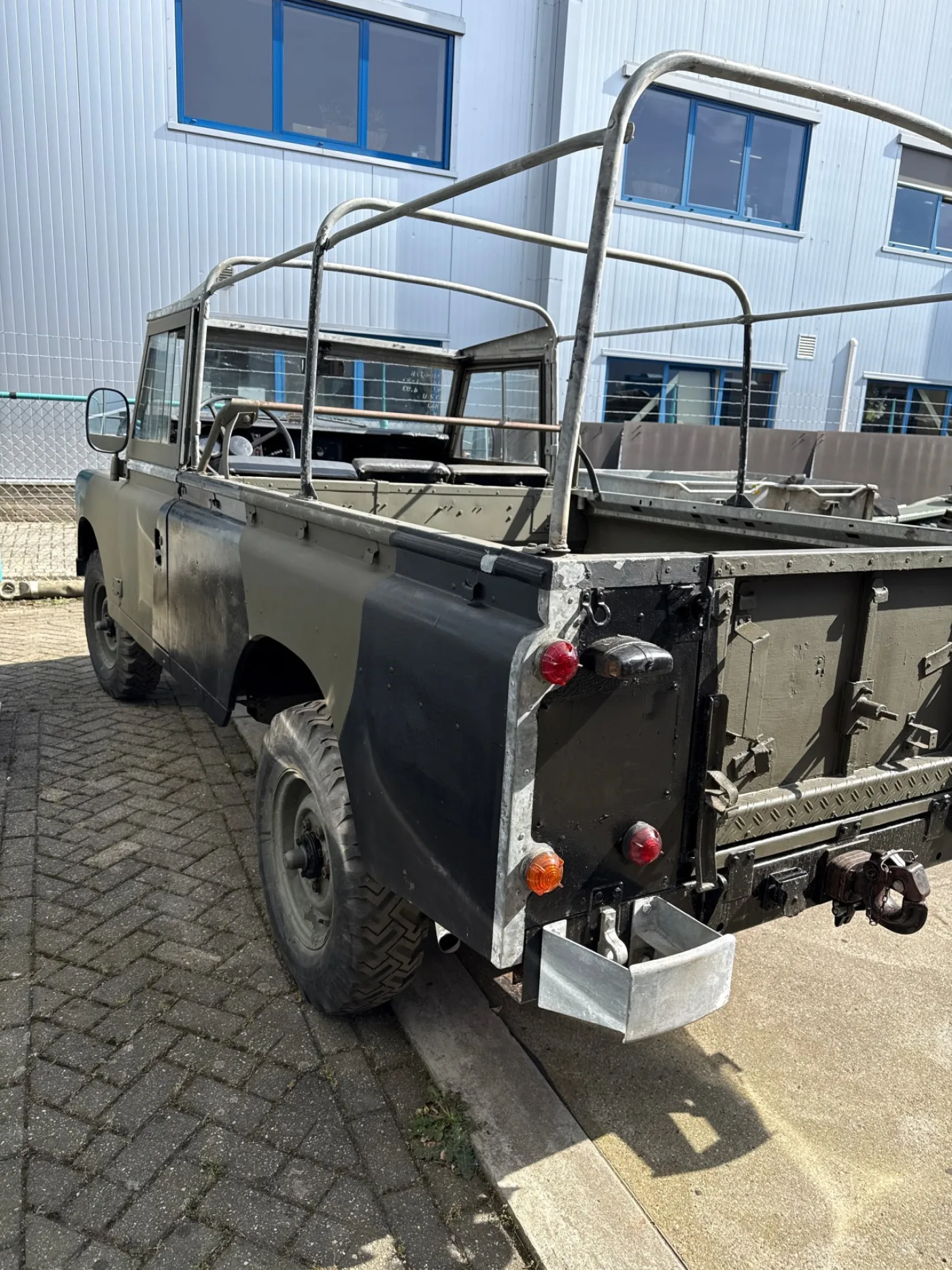 Land Rover 109 - 1983 Benzine Softtop LH - 5