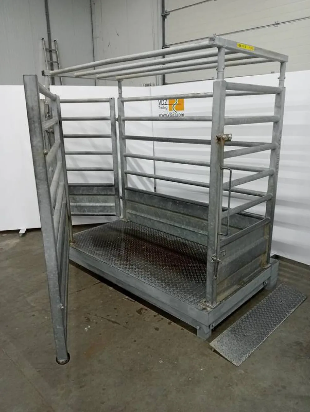 Stable Weight scale with indicator