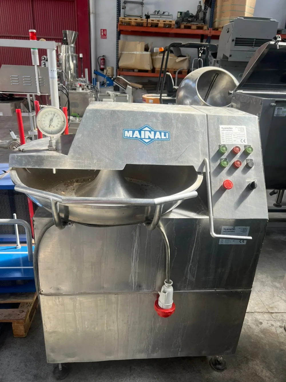 Cutter 40 litros Mainali CTT
