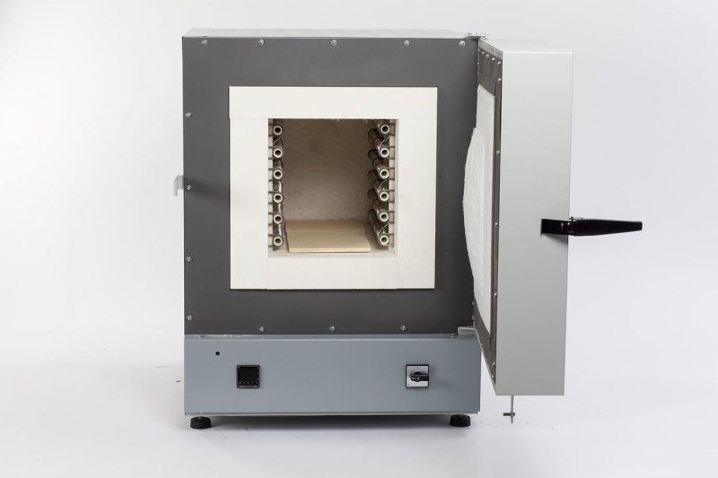 Snol 30/1300 LSF01 Chamber Furnace