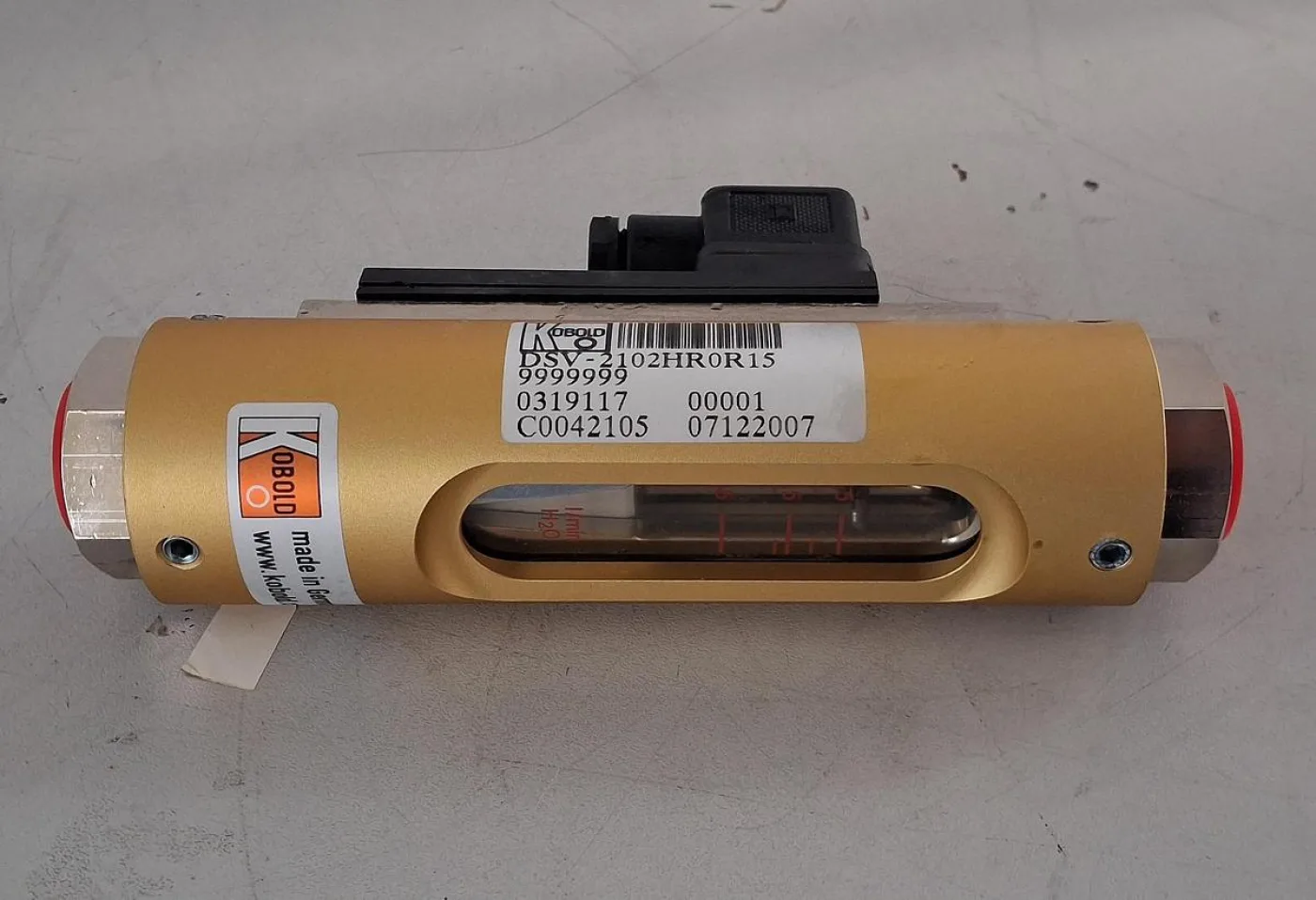 KOBOLD Flow Monitor with Switch Output - 3