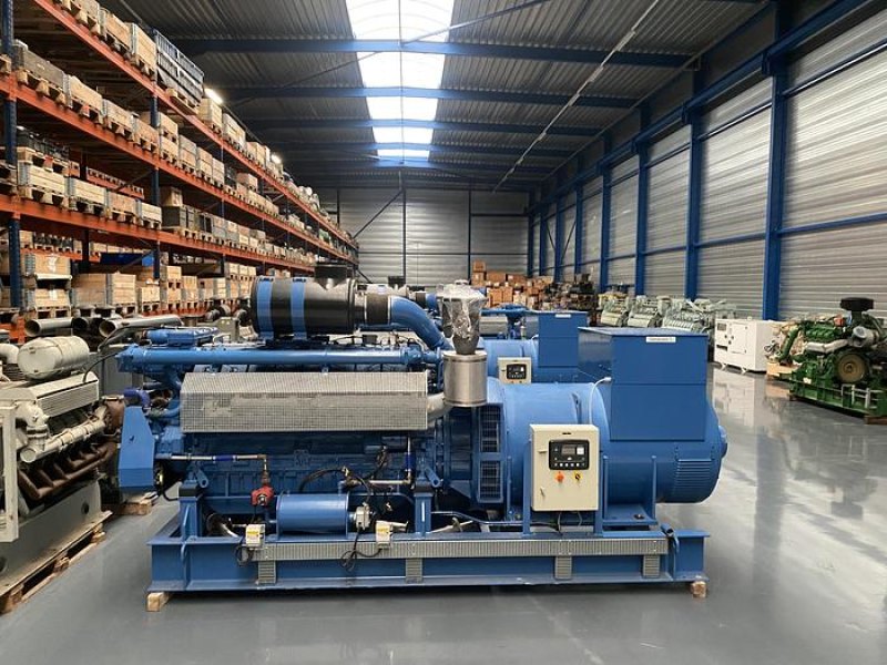 2000 DEUTZ TBD 616-V16 / STAMFORD GEN. SET 800 KVA