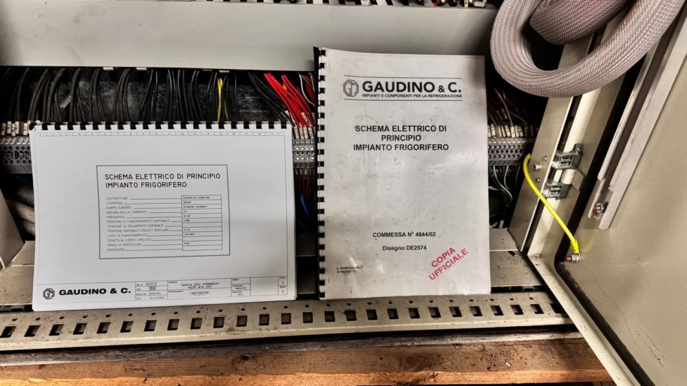ELECTRICAL PANEL, ELECTROMECHANICAL, CONSISTING OF 16 DIGITAL THERMOSTATS, SECOND-HAND EQUIPMENT - 5