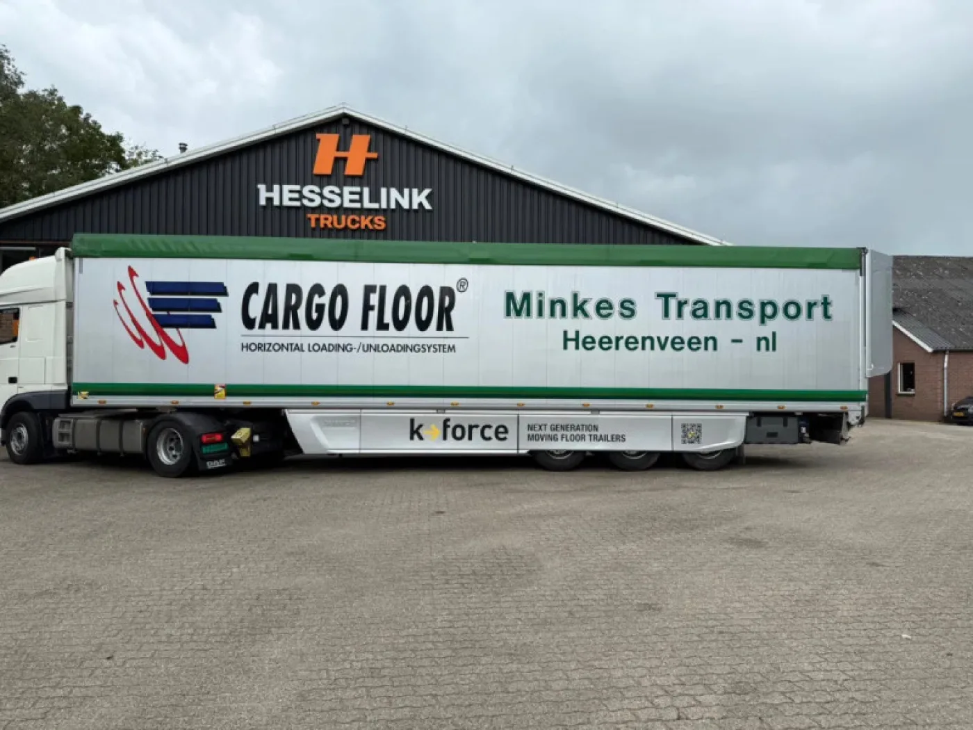K-Force 92m3 Special Van! Side skirts, 8MM cargo floor, Silver - 7
