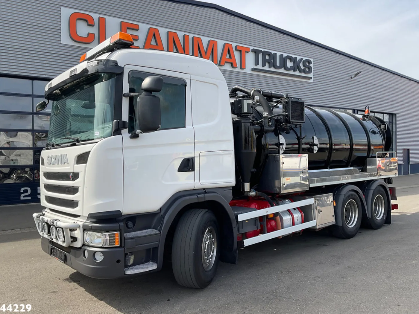Scania G 440 6x4 Saugwagen - 1