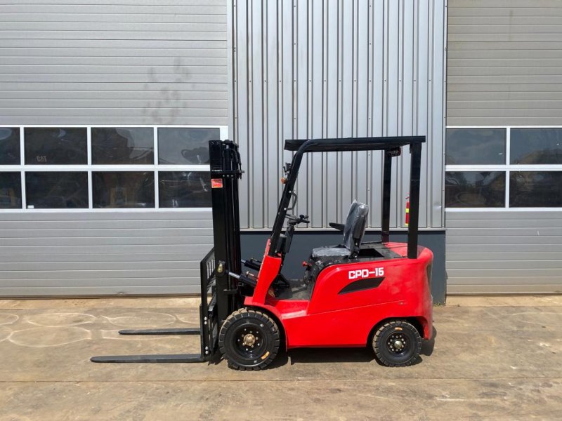 Easy lift CPD 15 Forklift