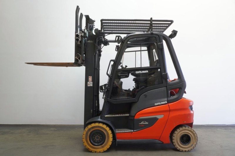 Frontstapler Linde H 30 T 1202 (2021)