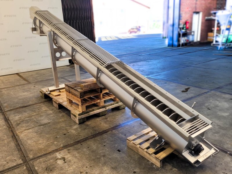 Inclined Screw Conveyor - Horizontal screw conveyor