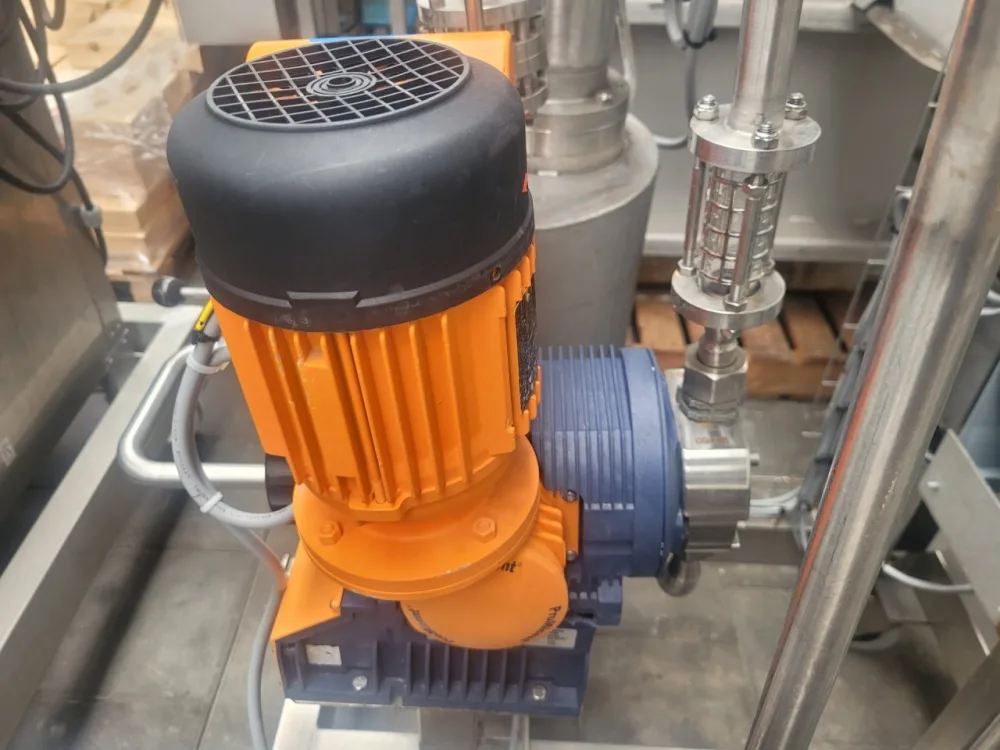 StrassBurger Filter GmbH SF 300 OD 40 + mixing vessel - Filterpress